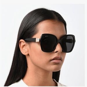 Jimmy Choo Sunglasses MANON/G/S Black 57/18/140
Women FRAME ONLY